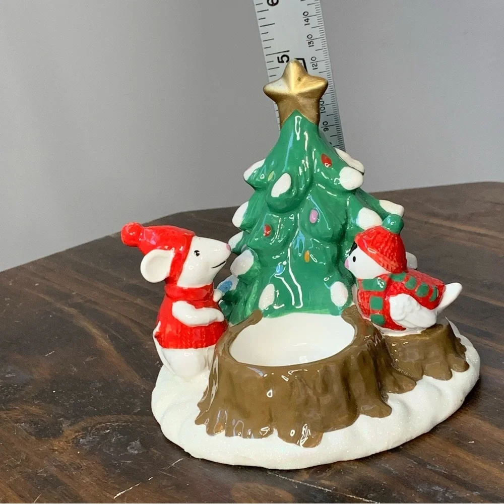 Partylite Festive Merry Mouse‎ Tealite Holder.